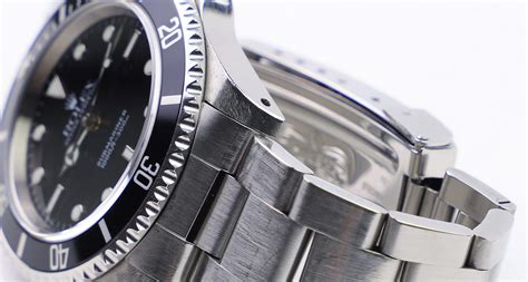 rolex polish lugs asymmetrical|why are Rolex watches polished.